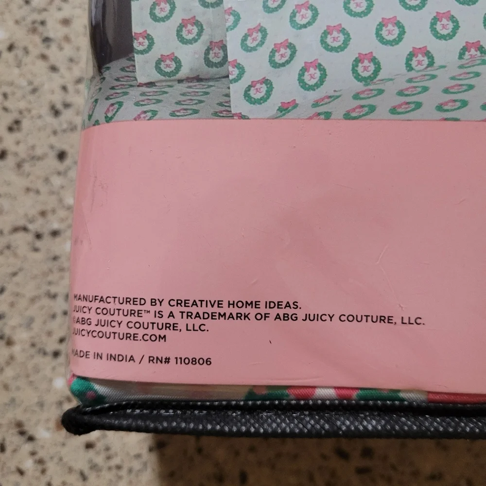 Juicy Couture FULL Sheet Set White JC Monogram Wreath Print Holiday Winter Y2K